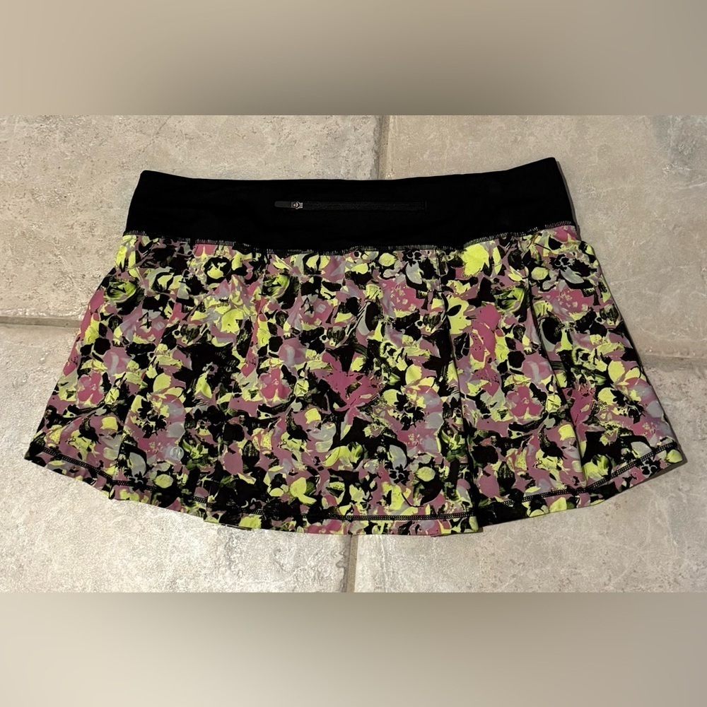 Lululemon Pace Rival Mid-Rise Skirt Size 10 Retired Edition Excellent Condition - Picture 8 of 9